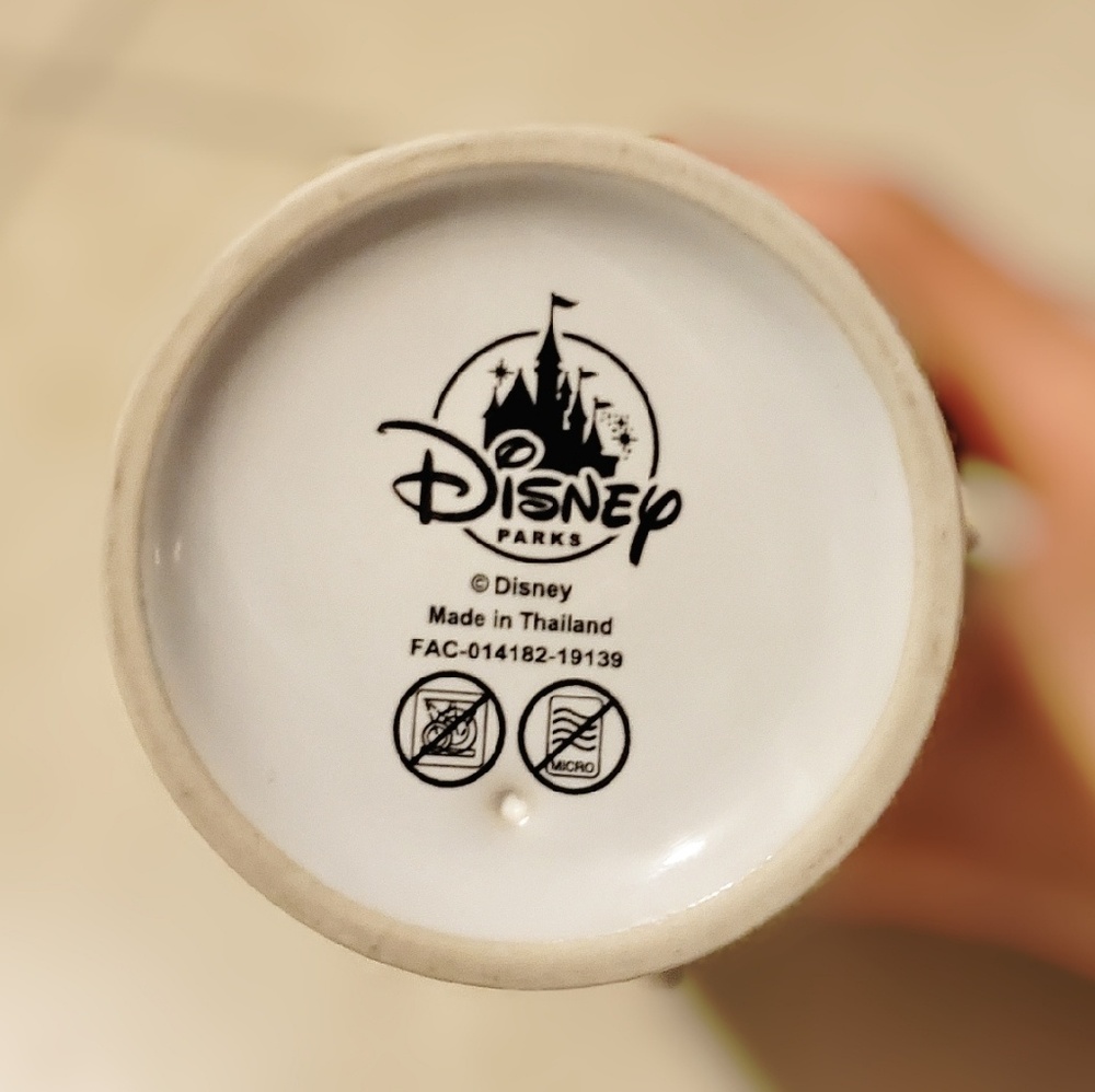 DISNEY PARKS MICKEY COFFEE CERAMIC MUG - Picture 4 of 4